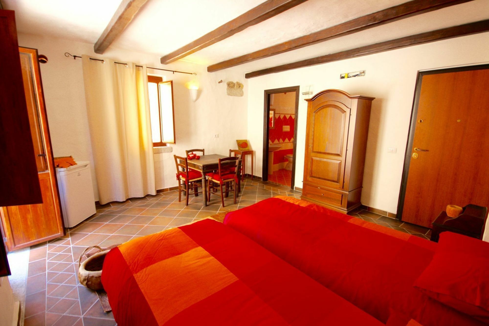 Amsicora 8 Hotel Olbia Eksteriør billede