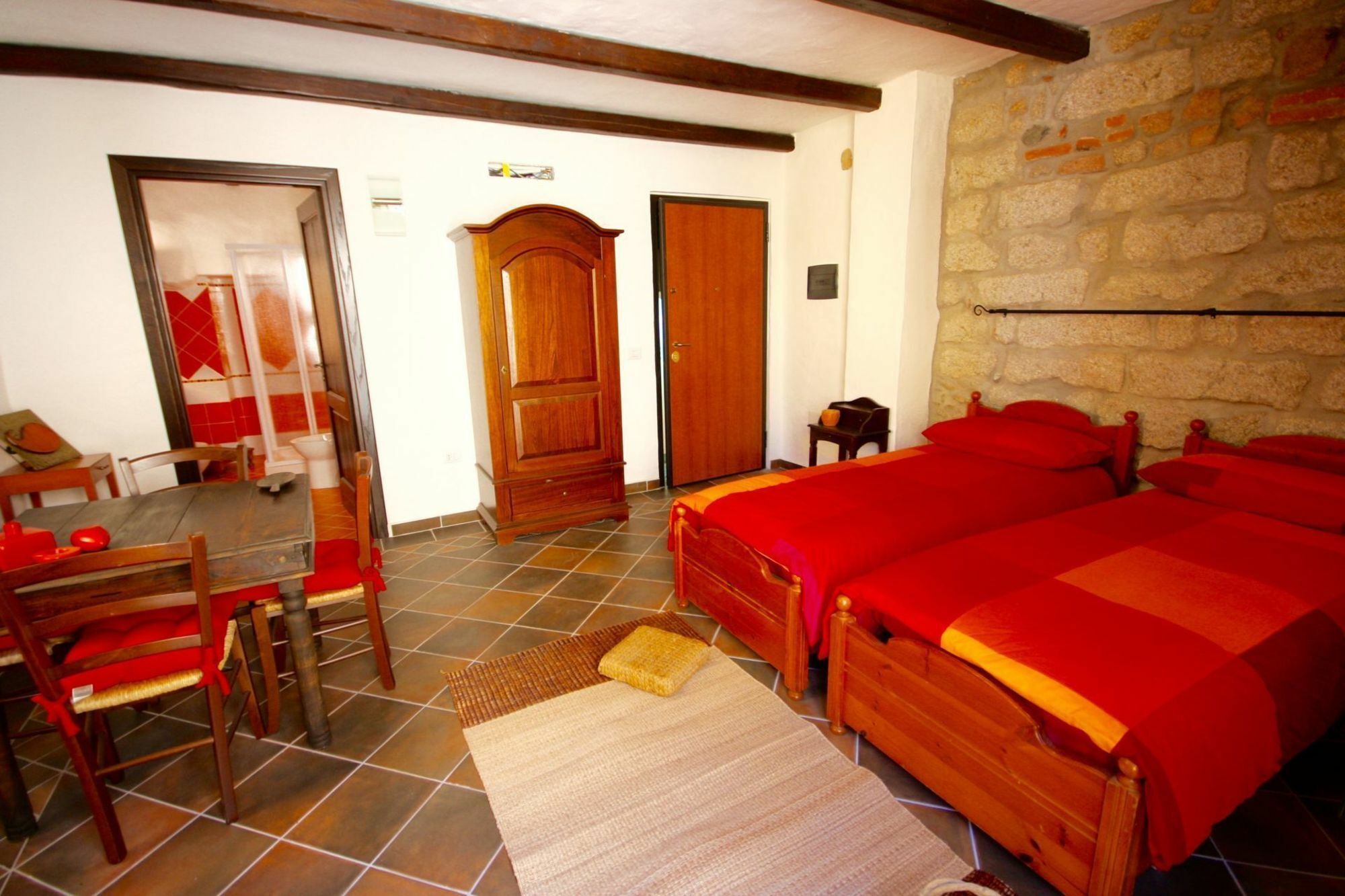 Amsicora 8 Hotel Olbia Eksteriør billede